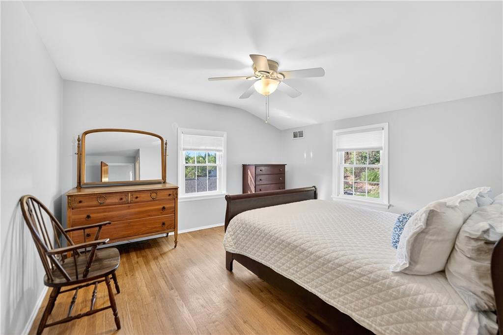 8439 Edwood Road Pittsburgh, PA 15237 - Photo 25 of 46 Gallery Image 25