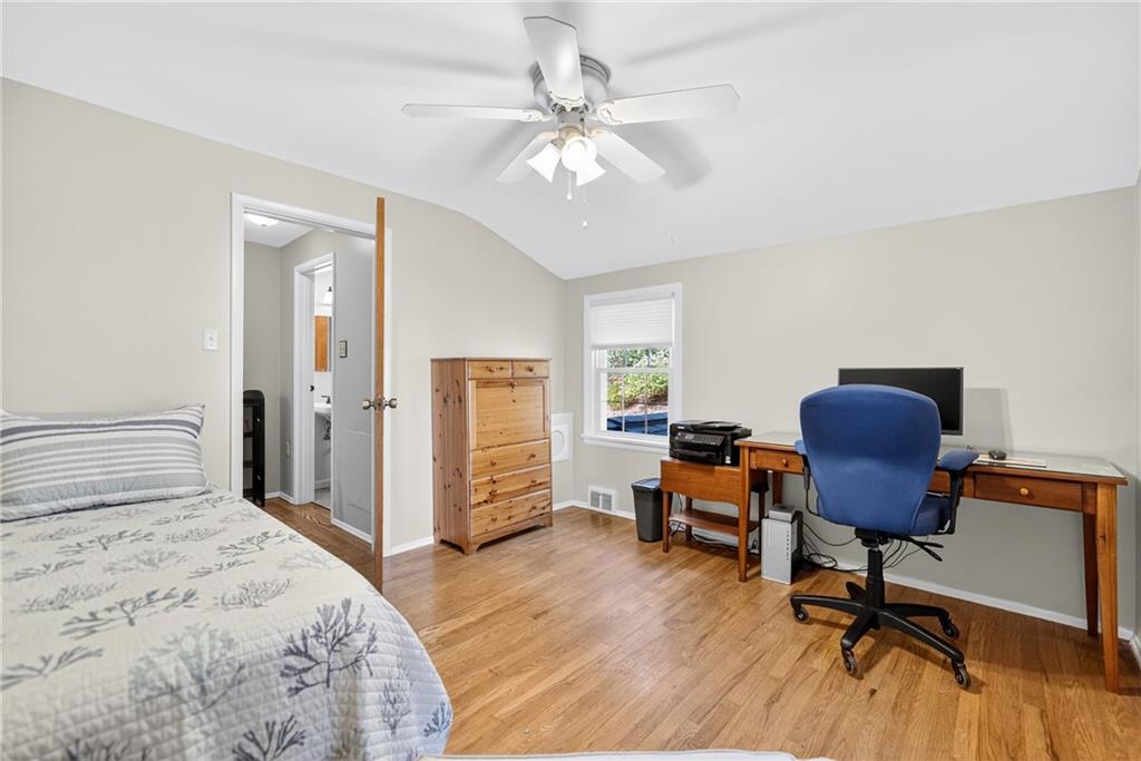8439 Edwood Road Pittsburgh, PA 15237 - Photo 29 of 46 Gallery Image 29