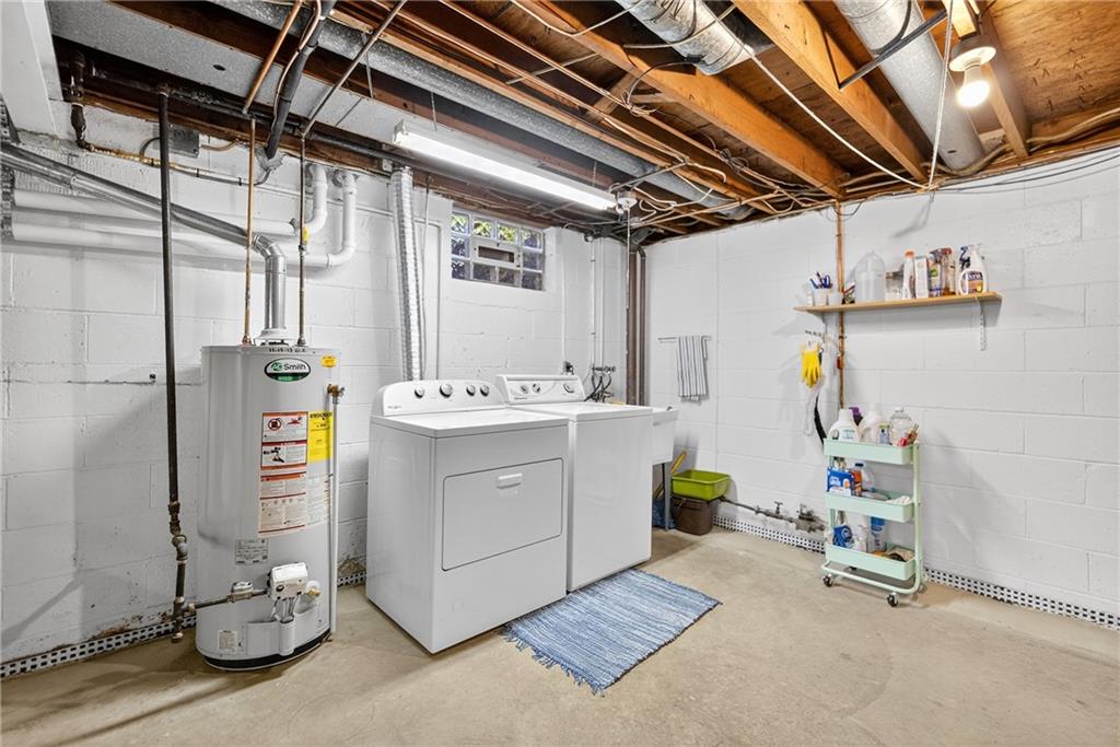 8439 Edwood Road Pittsburgh, PA 15237 - Photo 40 of 46 Washer and Dryer Included.