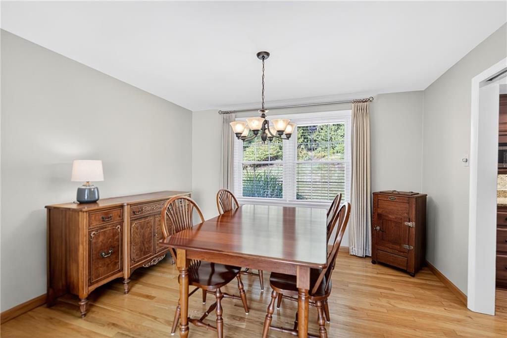 8439 Edwood Road Pittsburgh, PA 15237 - Photo 10 of 46 Gallery Image 10