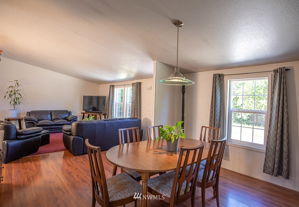 4290 Southeast Horstman Road Port Orchard, WA 98366 - Photo 7 of 28 Gallery Image 7