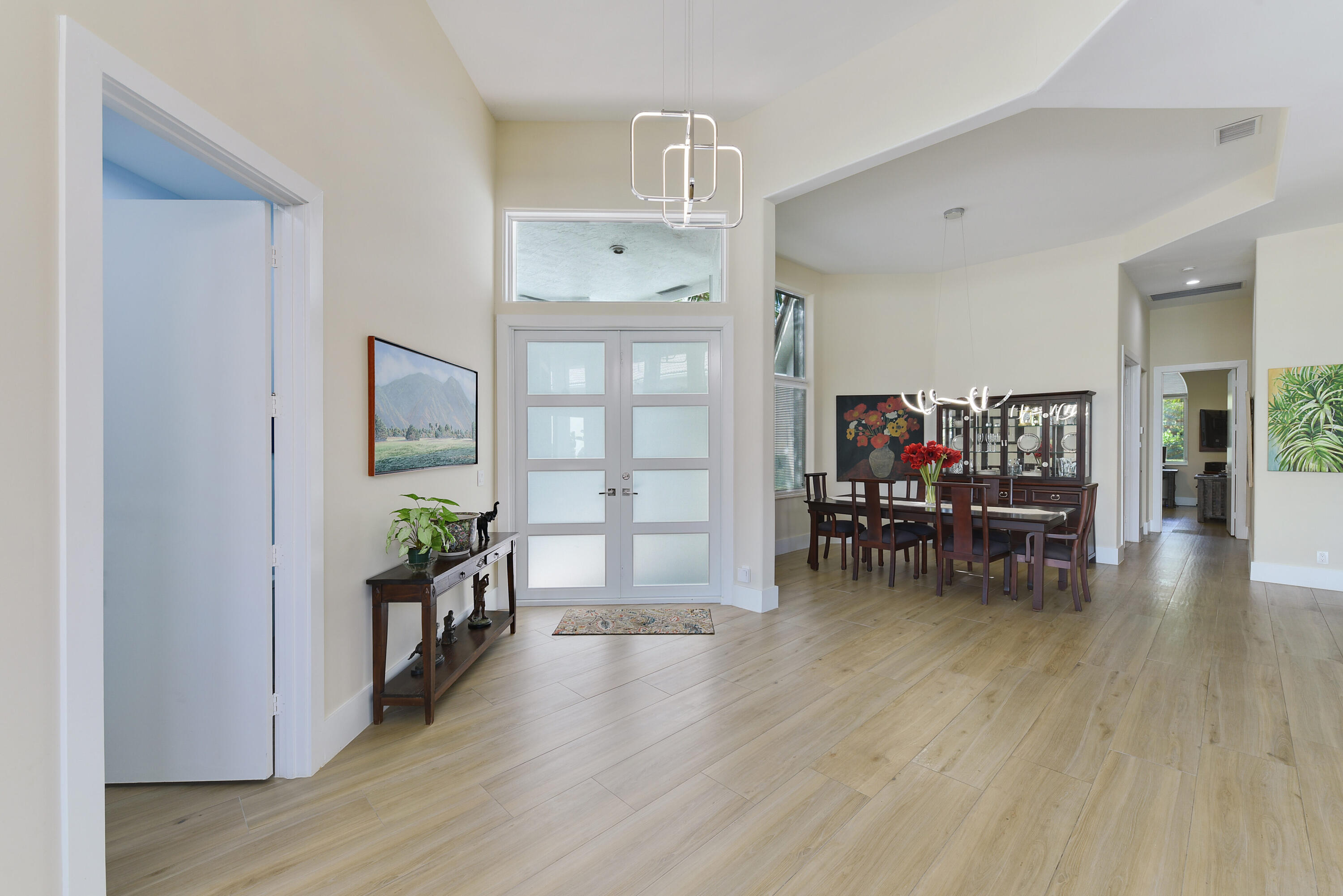 7111 Mallorca Crescent Boca Raton, FL 33433 - Photo 7 of 43 Foyer