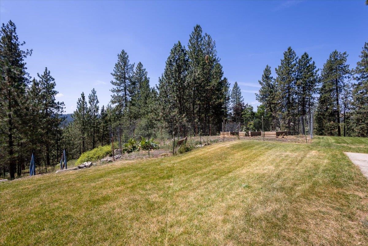 14307 East Cooper Road Mead, WA 99021 - Photo 32 of 49