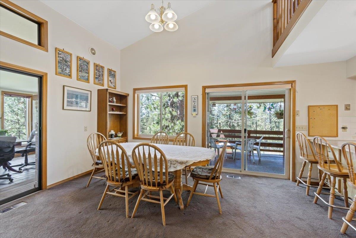 14307 East Cooper Road Mead, WA 99021 - Photo 7 of 49