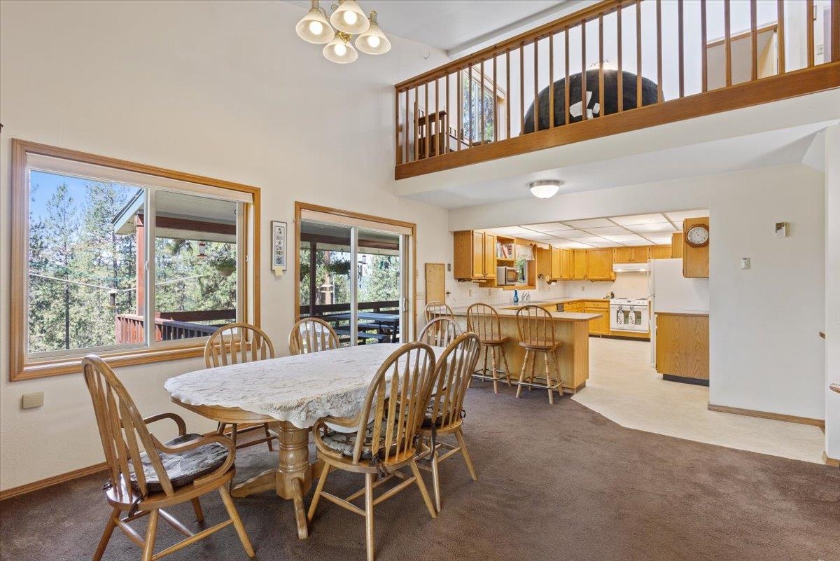 14307 East Cooper Road Mead, WA 99021 - Photo 9 of 49