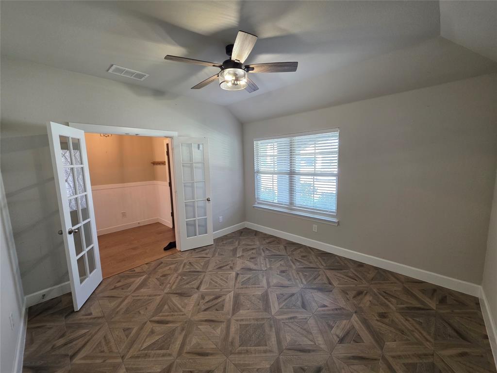 11745 Wulstone Road Fort Worth, TX 76052 - Photo 6 of 40