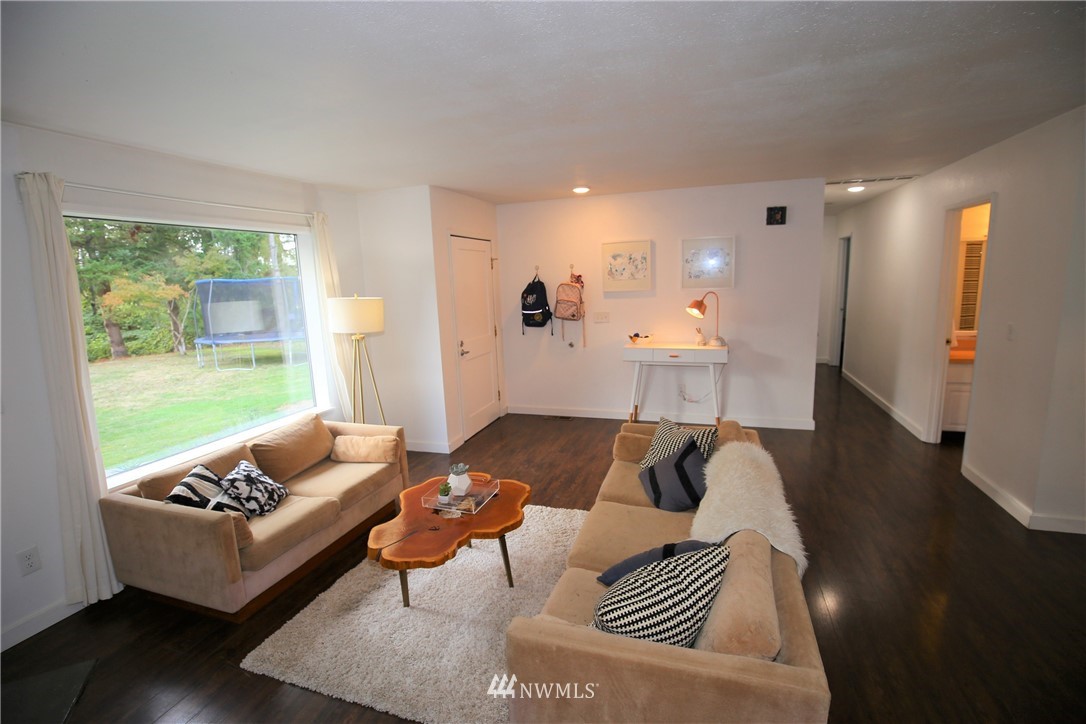 5536 Hannegan Road Bellingham, WA 98226 - Photo 2 of 16