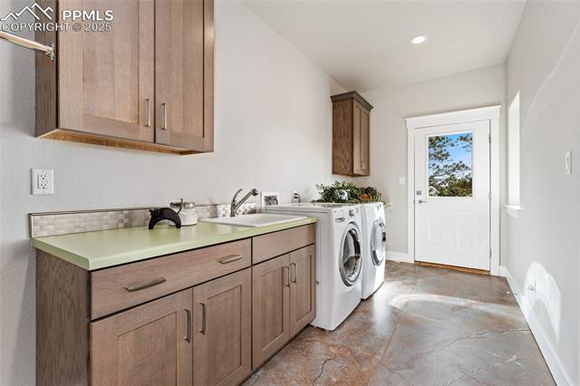 938 Spruce Road Larkspur, CO 80118 - Photo 37 of 47 Gallery Image 37