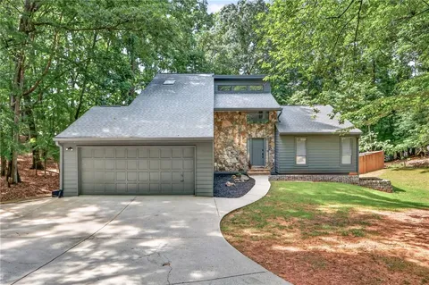 $725,000 | 505 Woodman Place, Roswell, GA 30076