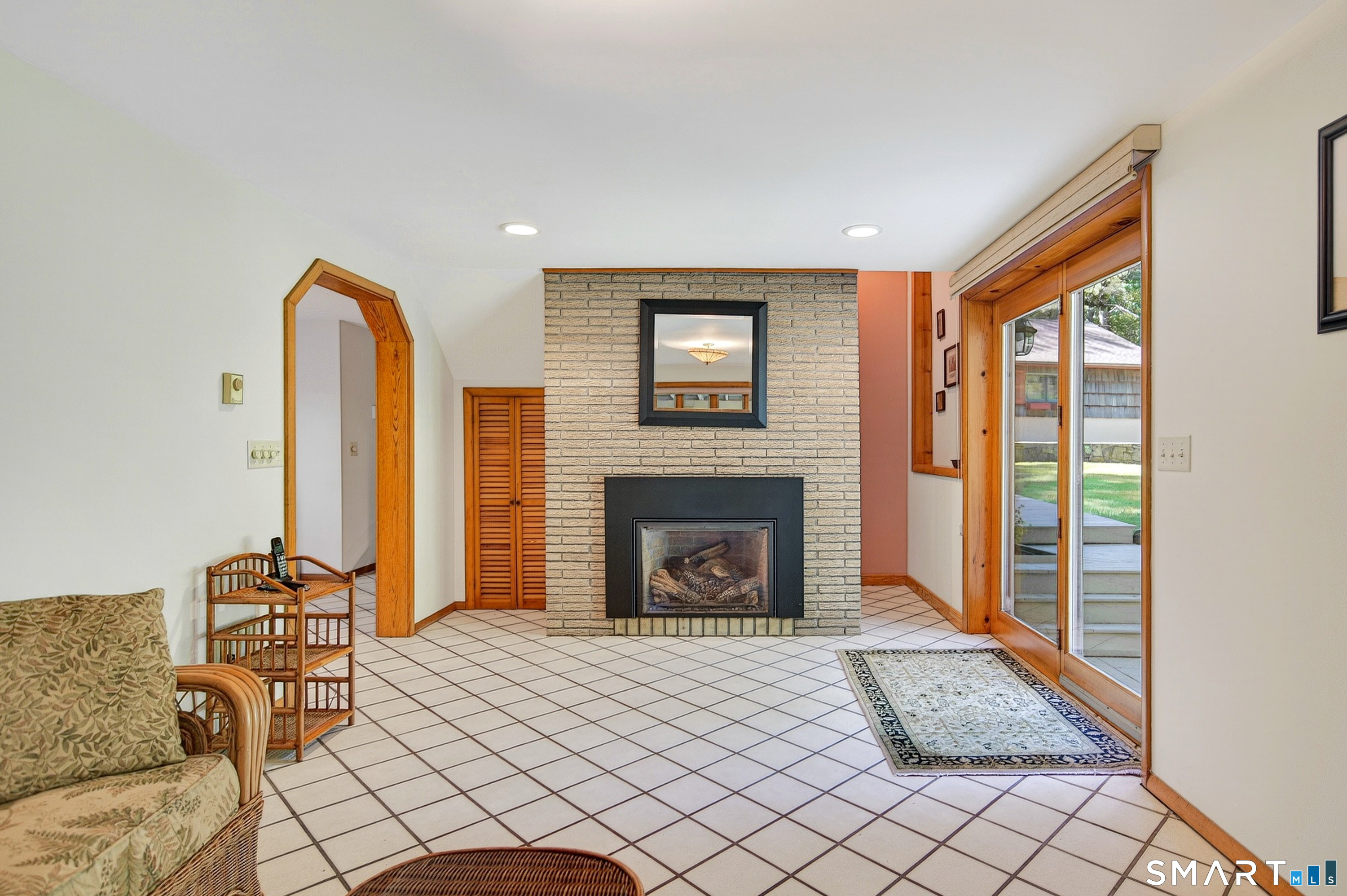 238 Pine Hill Road New Fairfield, CT 06812 - Photo 21 of 34