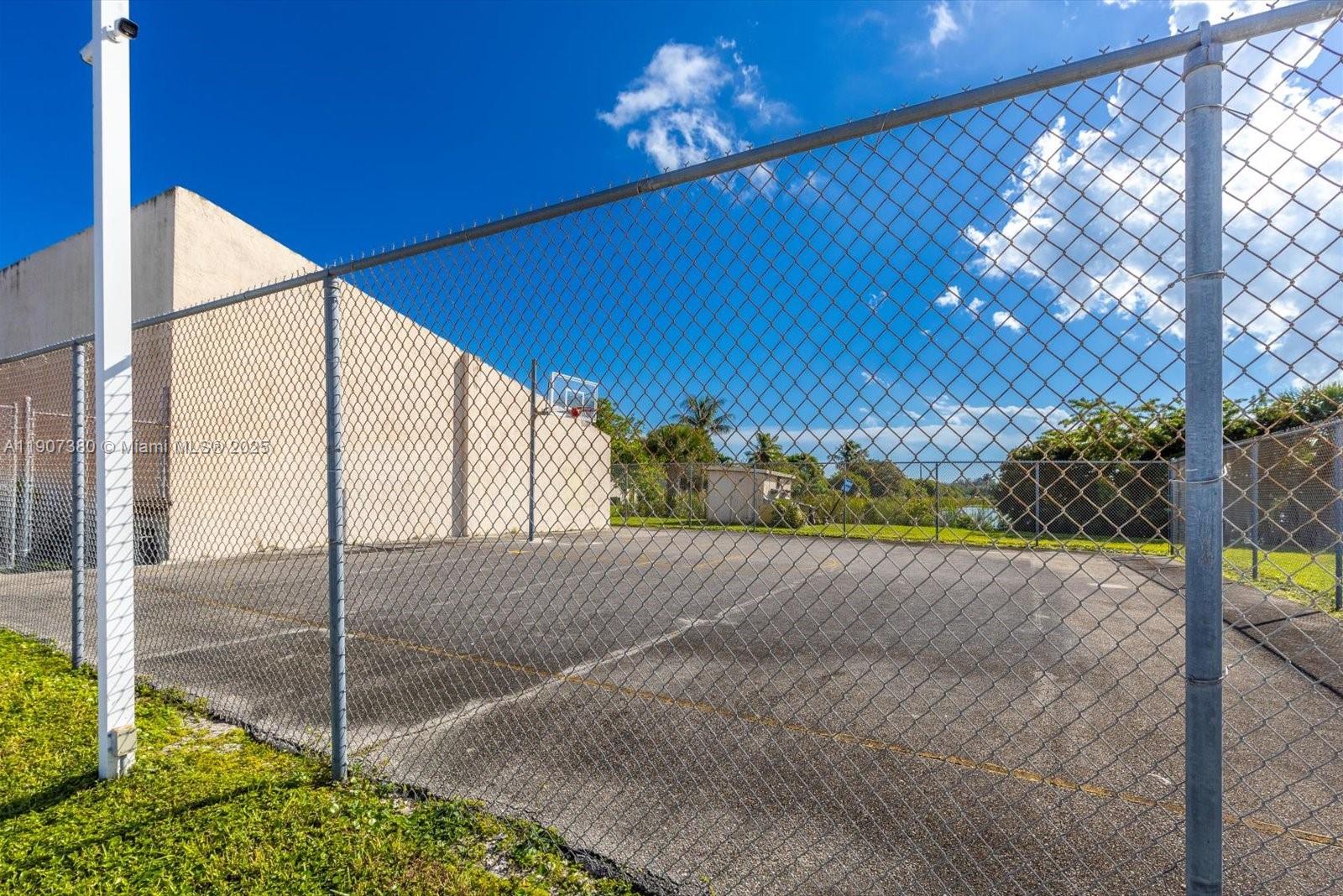 3502 Waterview Circle Palm Springs, FL 33461 - Photo 38 of 39 a view of an empty room