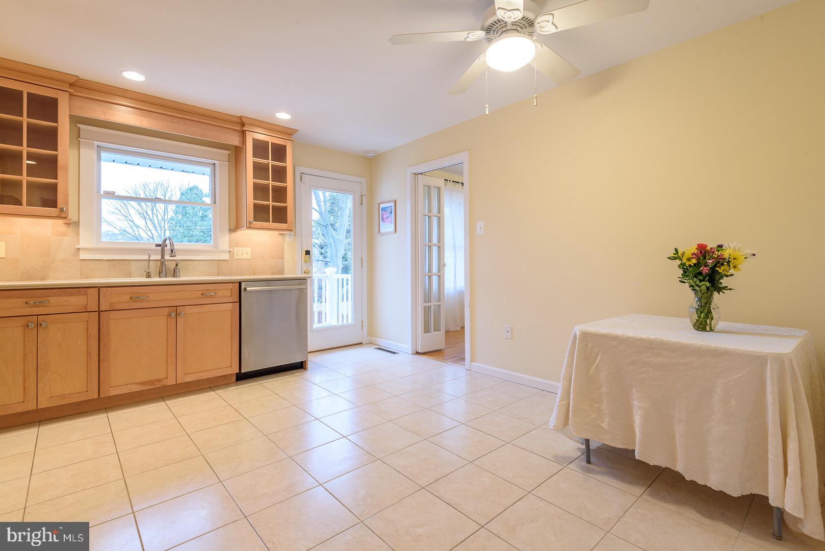 3391 Buck Road Huntingdon Valley, PA 19006 - Photo 14 of 42 Eat in Kitchen