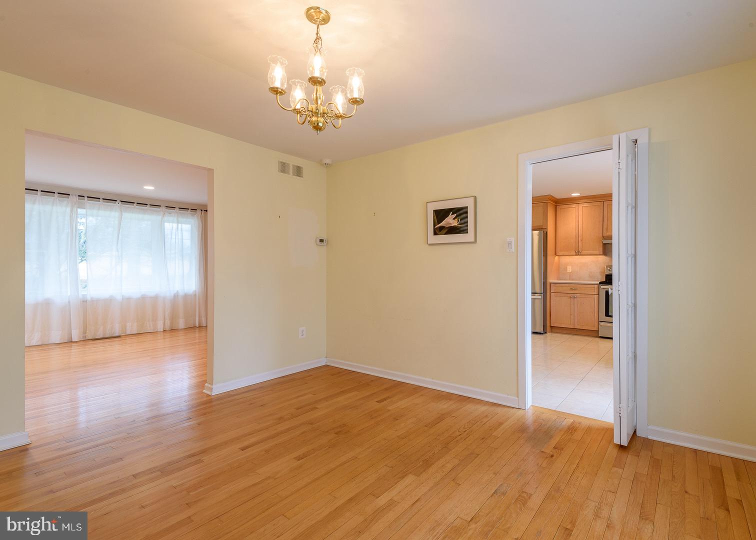 3391 Buck Road Huntingdon Valley, PA 19006 - Photo 16 of 42 Dining Room