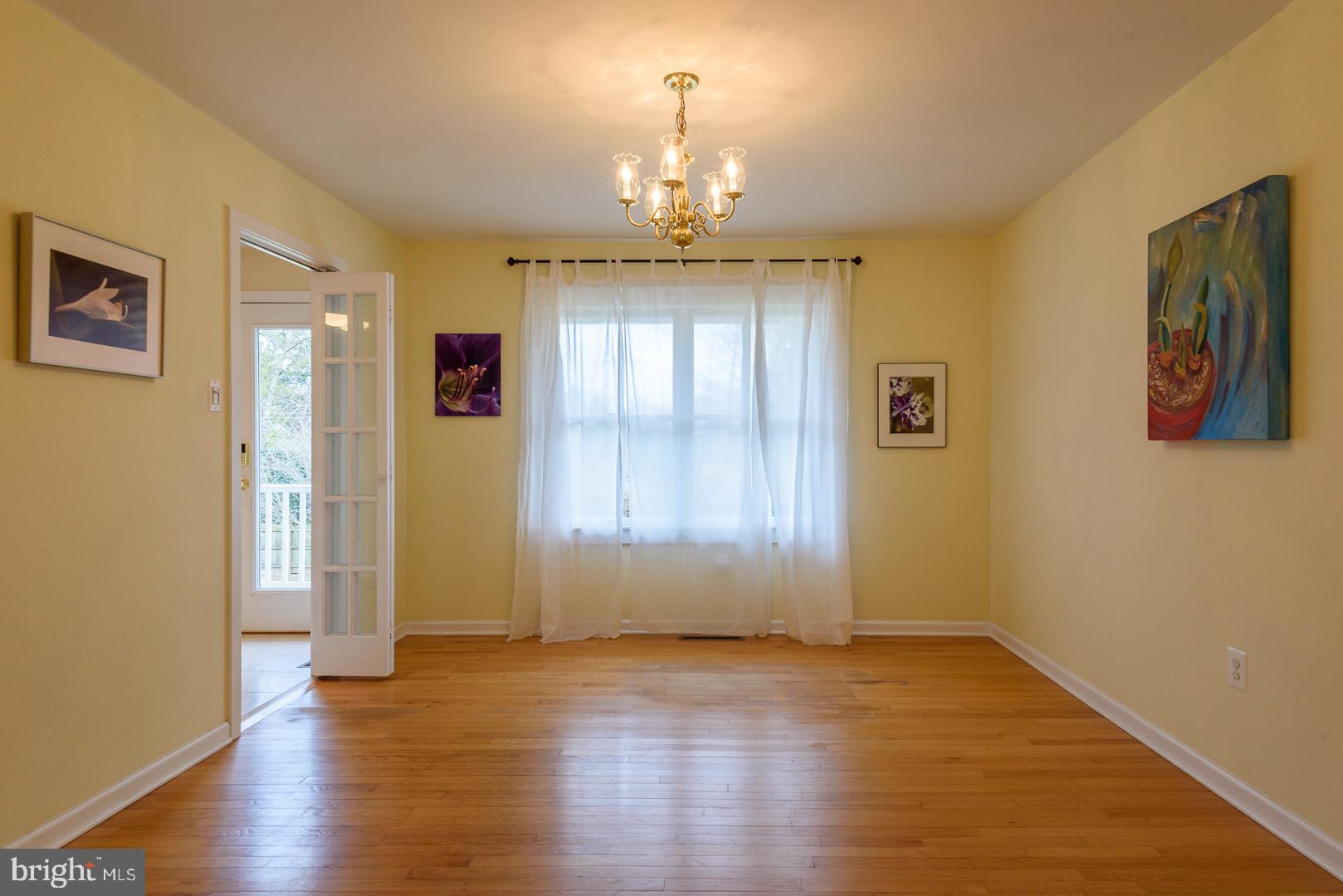 3391 Buck Road Huntingdon Valley, PA 19006 - Photo 17 of 42 Dining room