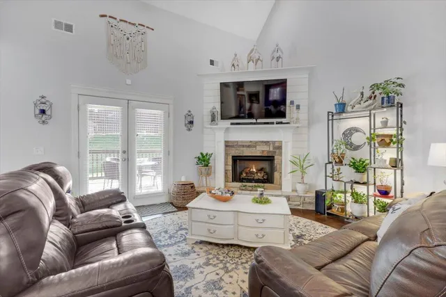 $529,000 | 7624 Peppertree Drive, Ooltewah, TN 37363