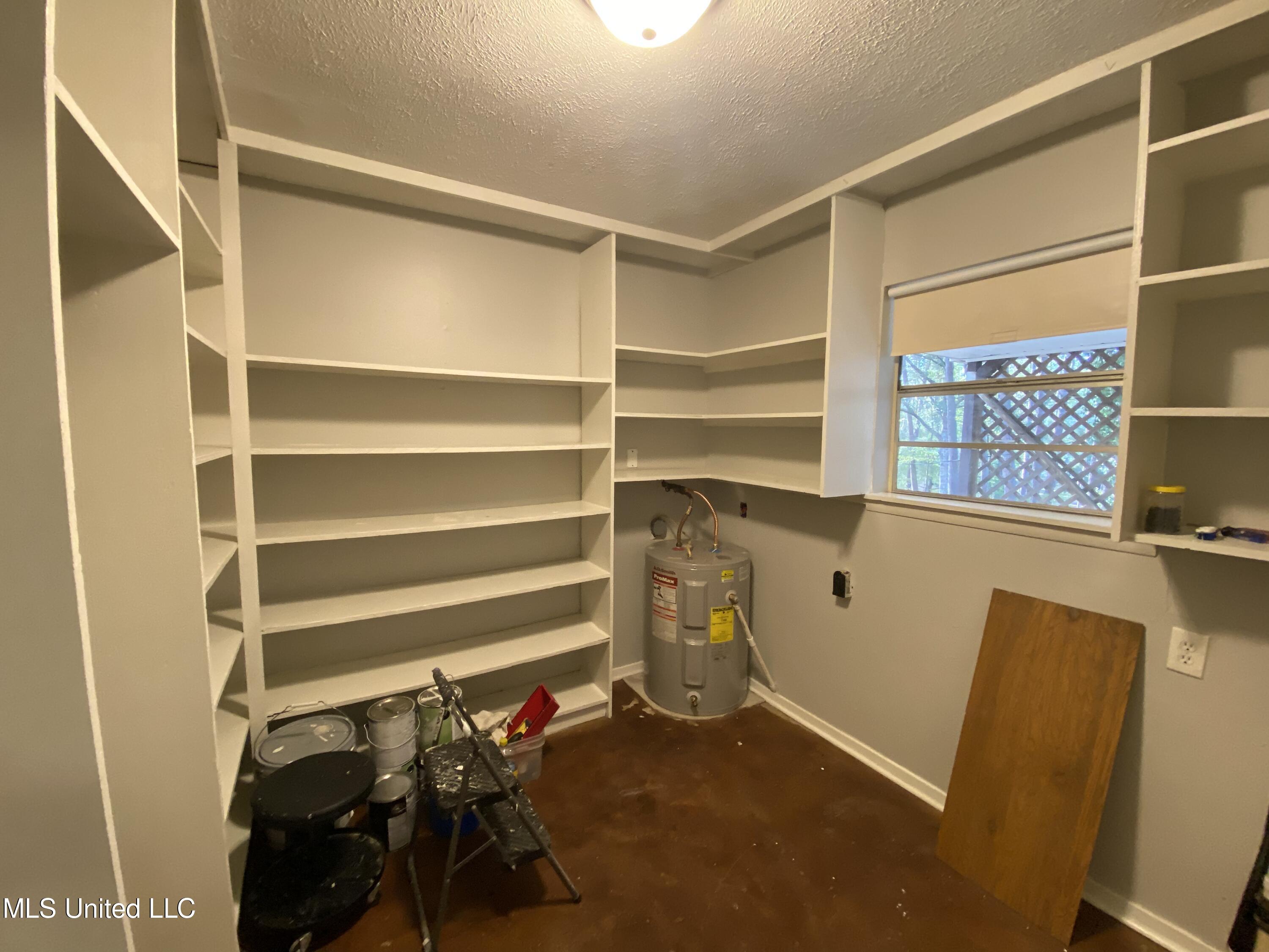 204 Pine Ridge Road Florence, MS 39073 - Photo 14 of 22 41E7939D-2FC5-4EAB-8C51-1783B2E4FBB3