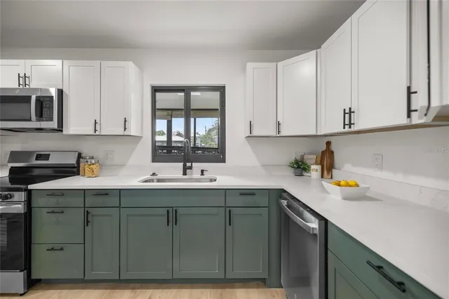 $599,000 | 1218 Southeast 4th Avenue, Crystal River, FL 34429