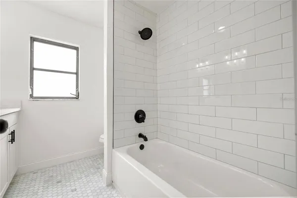 $549,000 | 1218 Southeast 4th Avenue, Crystal River, FL 34429