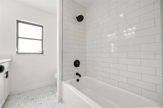 $599,000 | 1218 Southeast 4th Avenue, Crystal River, FL 34429