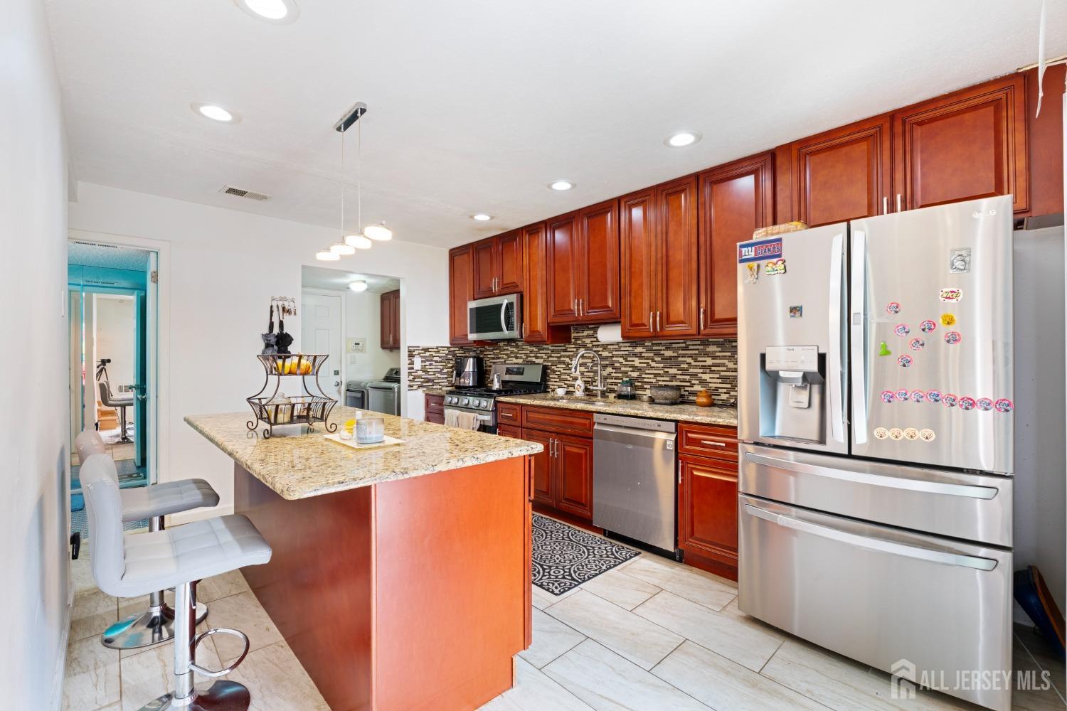 12 Westgate Drive Edison, NJ 08820 - Photo 16 of 46