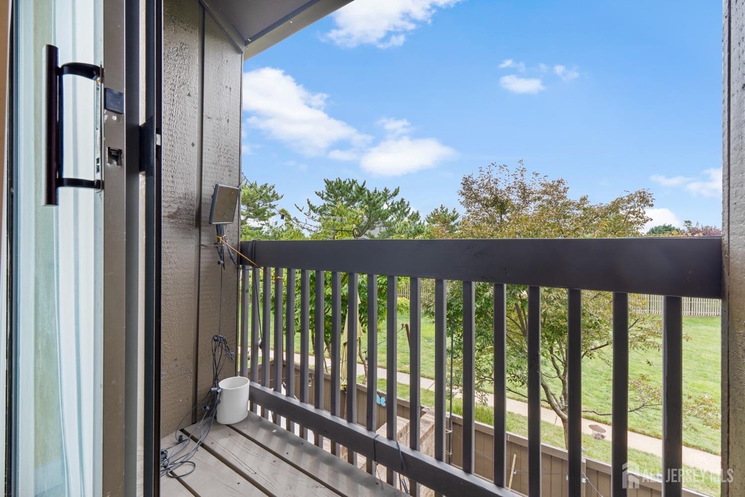 12 Westgate Drive Edison, NJ 08820 - Photo 23 of 46