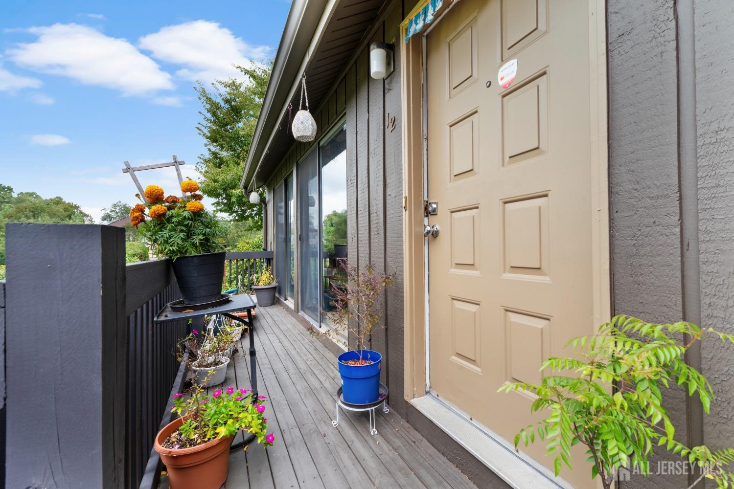 12 Westgate Drive Edison, NJ 08820 - Photo 37 of 46