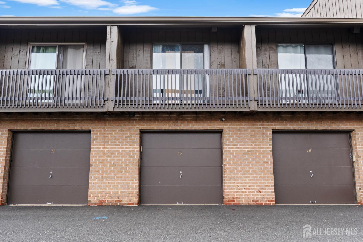 12 Westgate Drive Edison, NJ 08820 - Photo 40 of 46