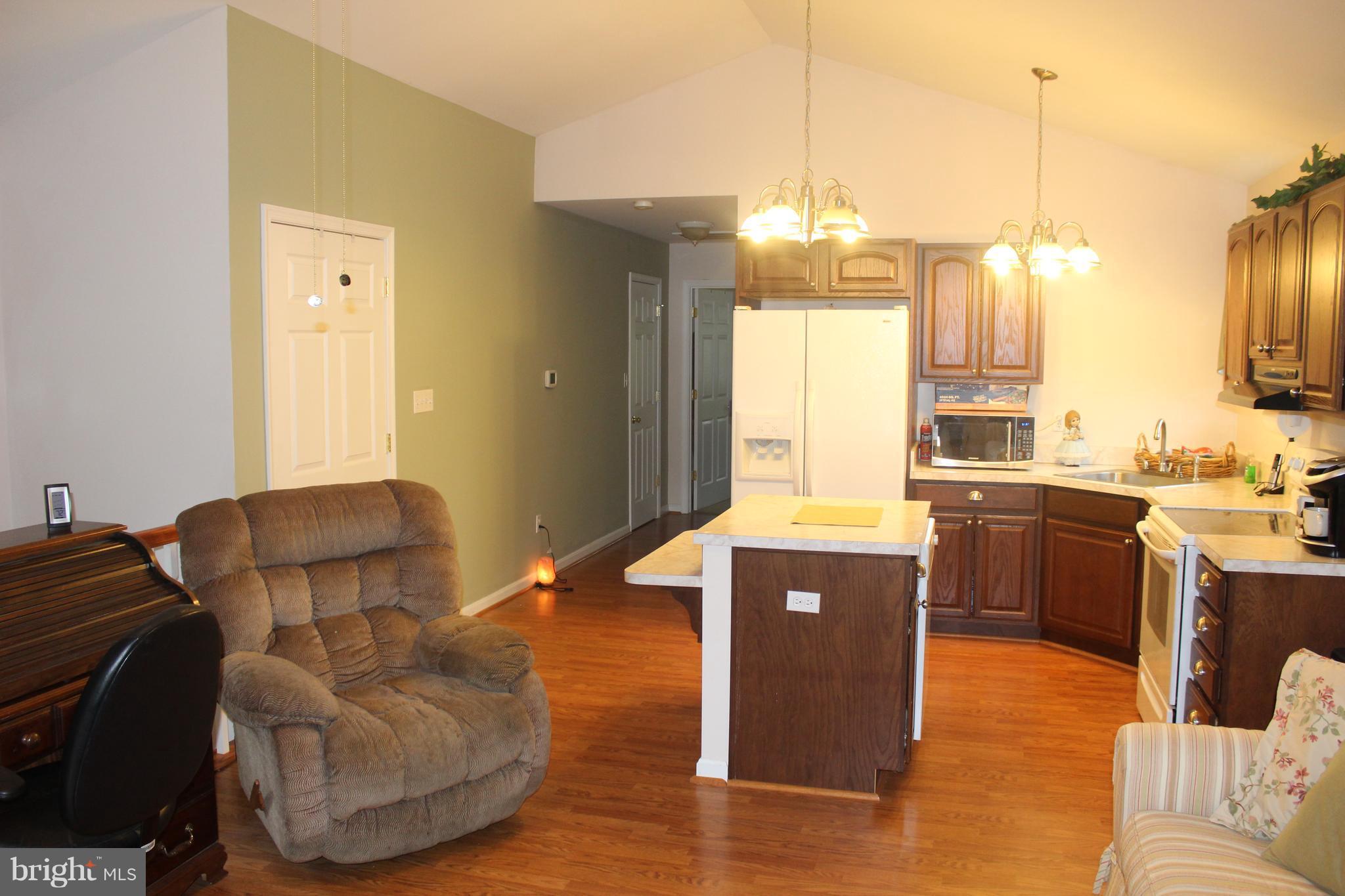 807 Pin Oak Road Severna Park, MD 21146 - Photo 21 of 29 In law suite- income potential. Private entrance.