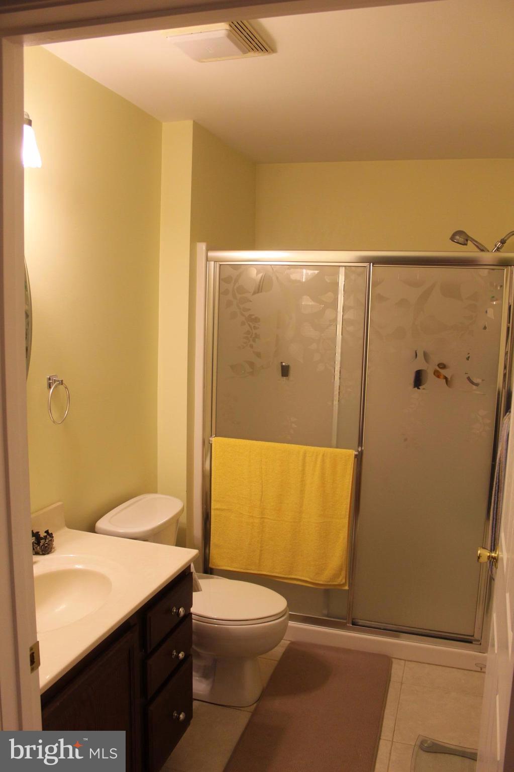 807 Pin Oak Road Severna Park, MD 21146 - Photo 24 of 29 In law suite - Bath
