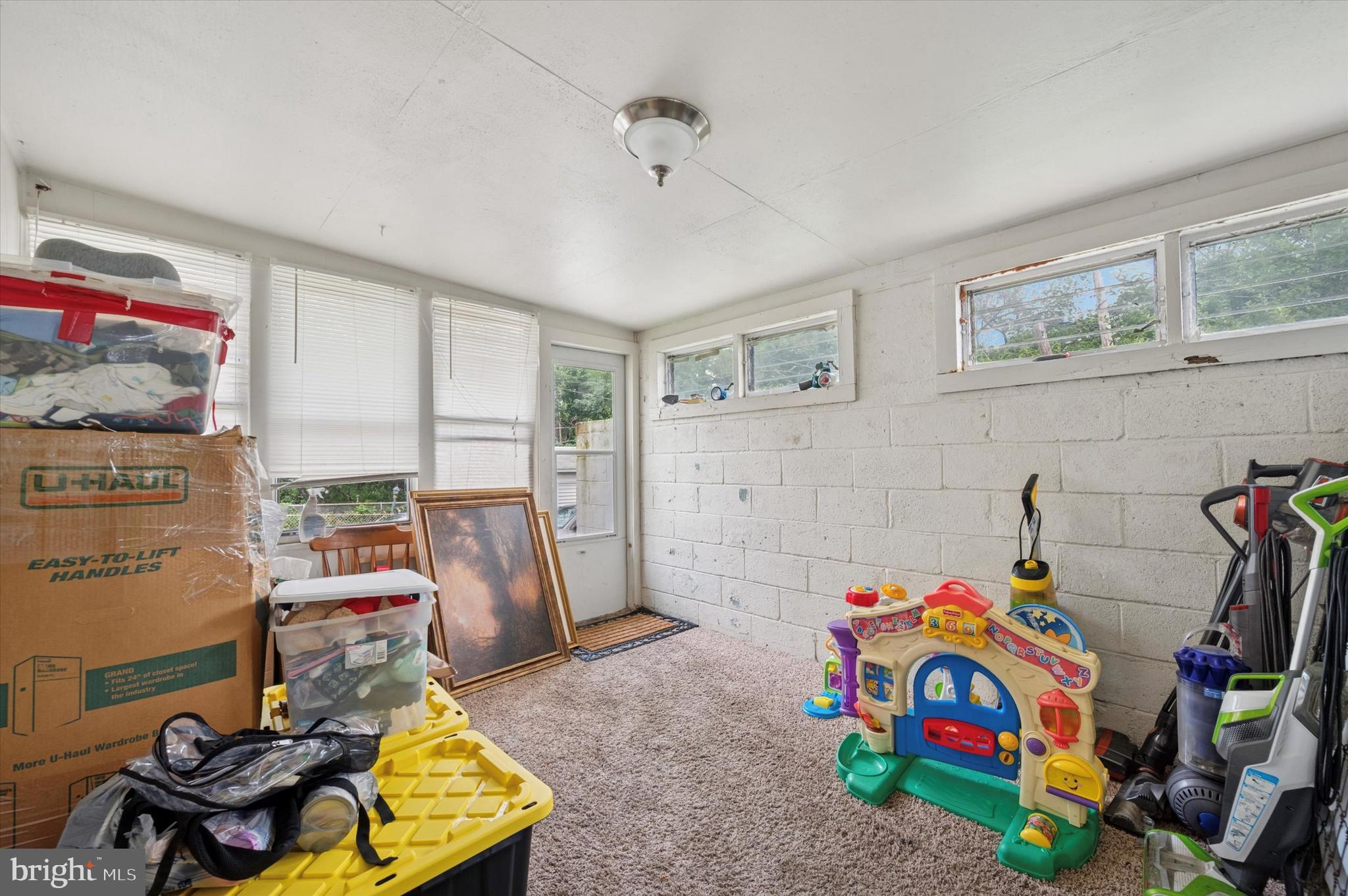 213 Watson Road Sharon Hill, PA 19079 - Photo 22 of 25 Gallery Image 22