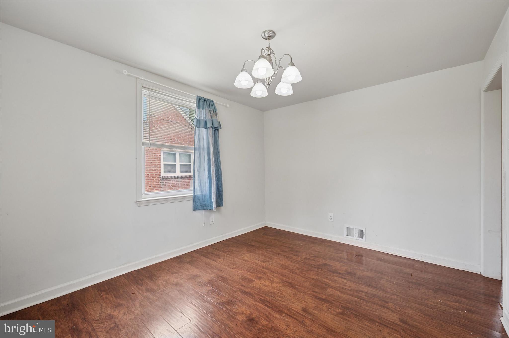 213 Watson Road Sharon Hill, PA 19079 - Photo 6 of 25 Gallery Image 6