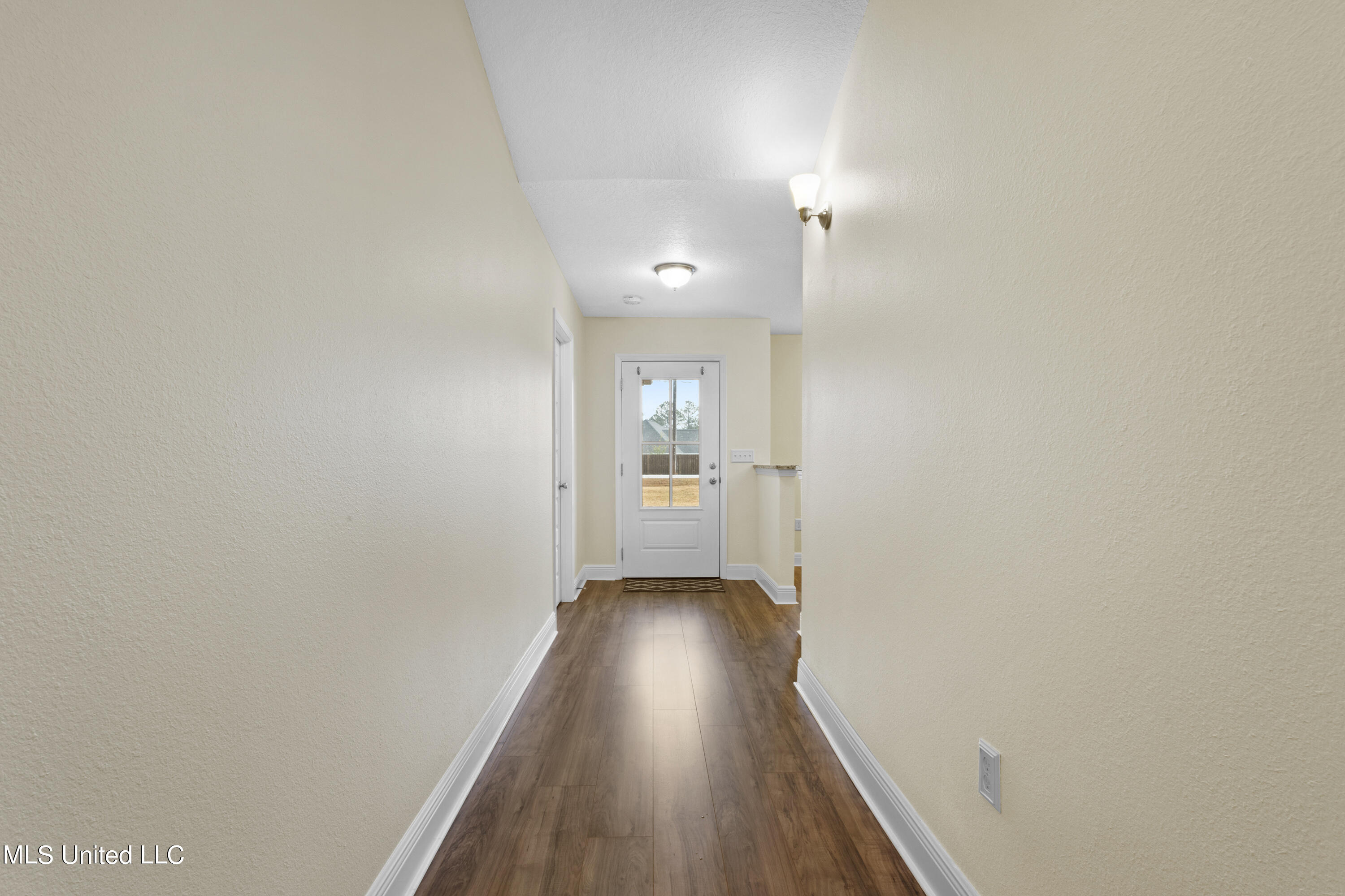 20983 West Wortham Road Saucier, MS 39574 - Photo 5 of 27 017