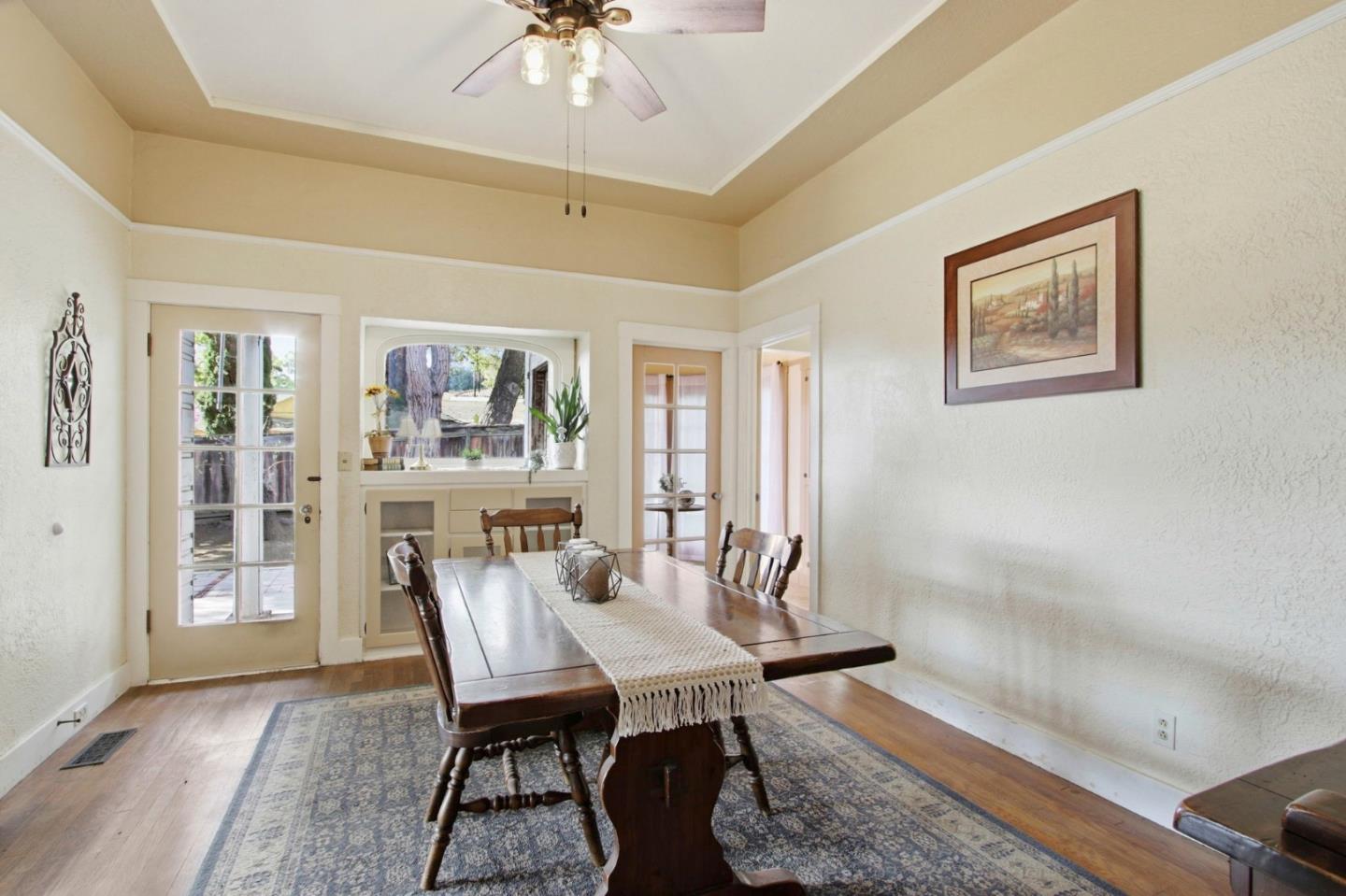 10625 Merriman Road Cupertino, CA 95014 - Photo 17 of 39