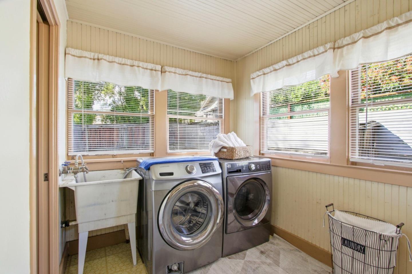 10625 Merriman Road Cupertino, CA 95014 - Photo 29 of 39