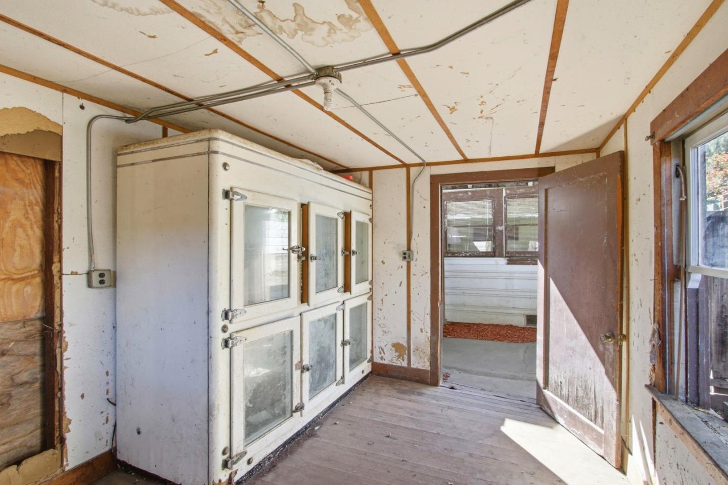 10625 Merriman Road Cupertino, CA 95014 - Photo 30 of 39