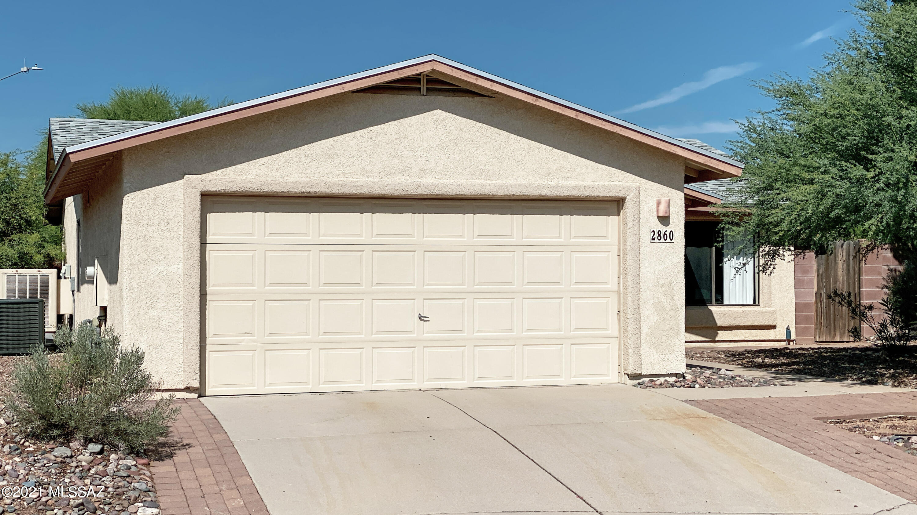 2860 West Ribera Place Tucson, AZ 85742 - Photo 1 of 28
