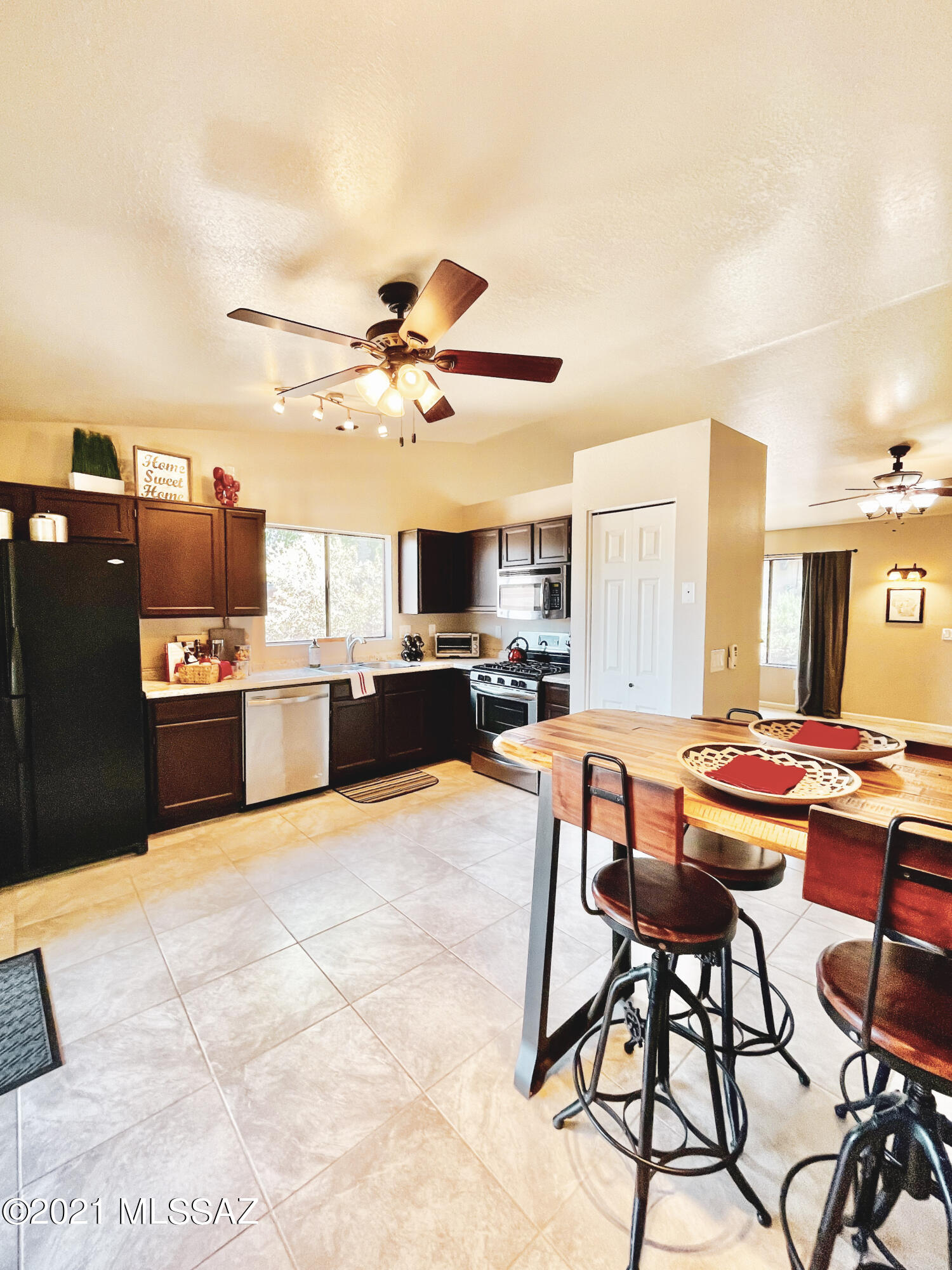 2860 West Ribera Place Tucson, AZ 85742 - Photo 7 of 28