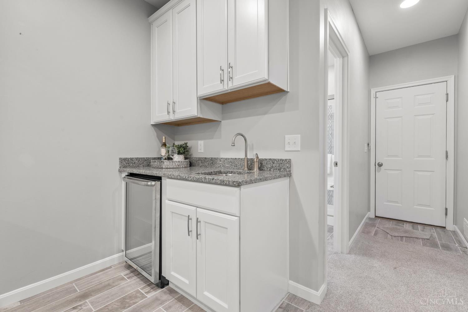 3655 Brotherton Road Cincinnati, OH 45209 - Photo 38 of 52