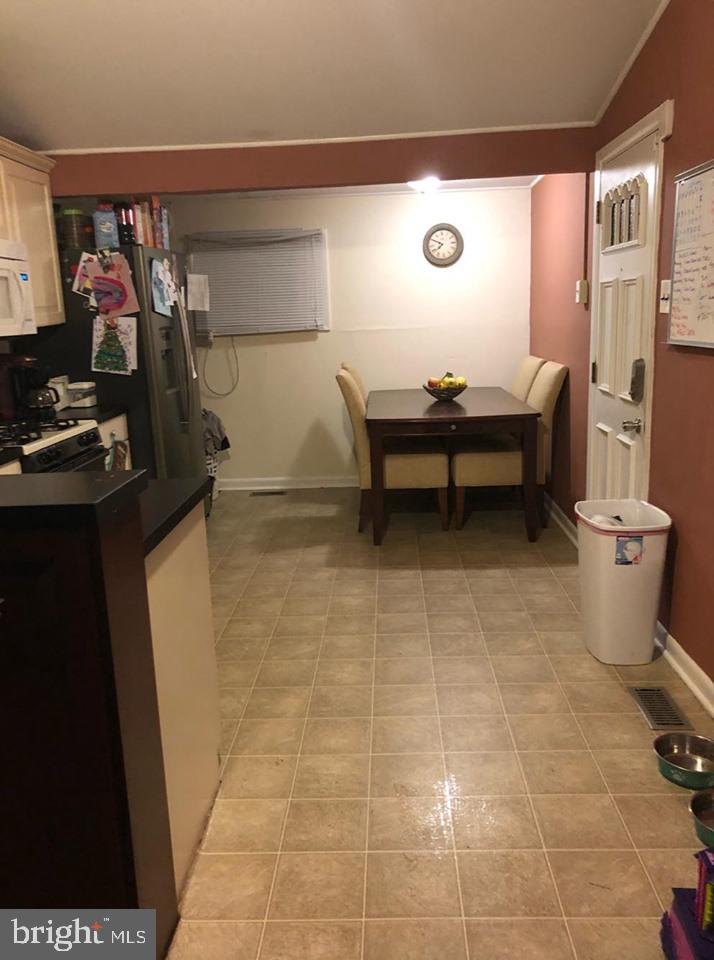 223 County Avenue Maple Shade, NJ 08052 - Photo 22 of 27 Kitchen