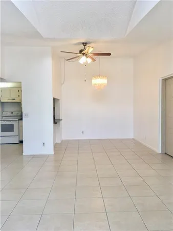 $1,250 | 201 Foxtail Drive, Unit A3, Greenacres, FL 33415