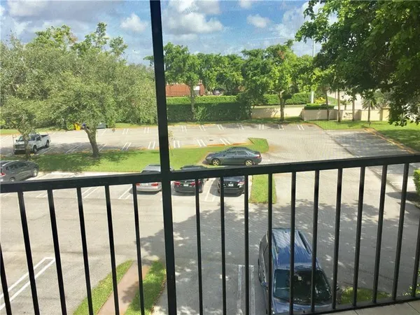 $1,250 | 201 Foxtail Drive, Unit A3, Greenacres, FL 33415