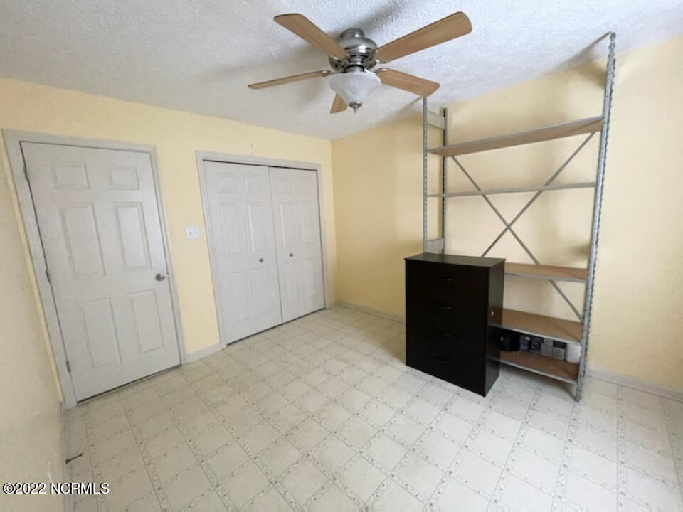 300 Foxhall Road Newport, NC 28570 - Photo 5 of 12 4