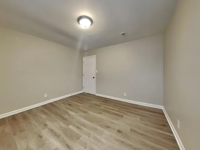 $1,869 | 213 Walnut Crest Drive, Gallatin, TN 37066