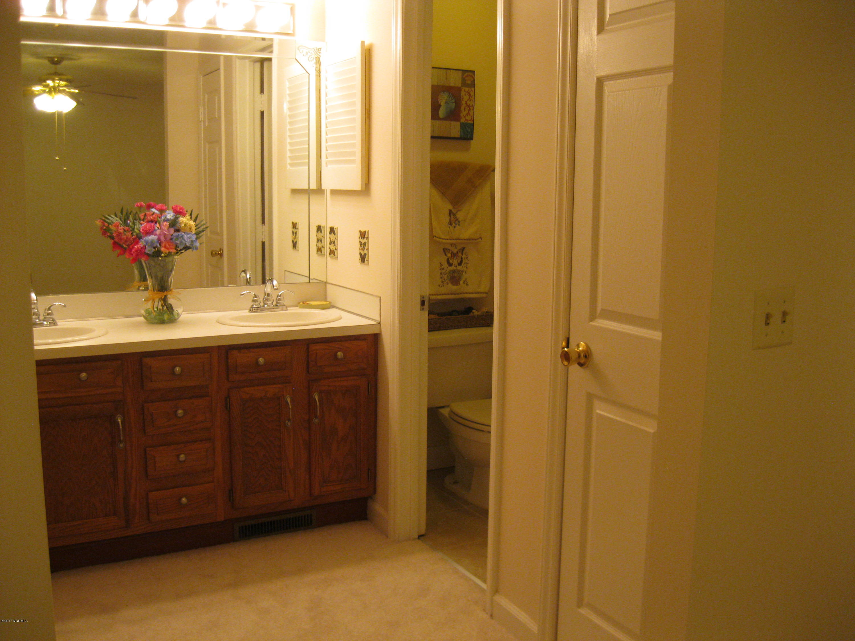 2081 Quail Ridge Road, Unit D Greenville, NC 27858 - Photo 11 of 12 Master Bath