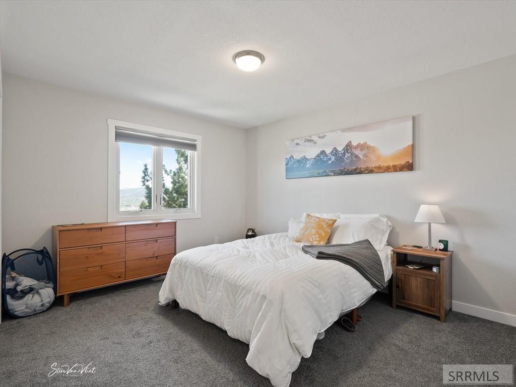 2000 Sandy Lane Pocatello, ID 83204 - Photo 23 of 46