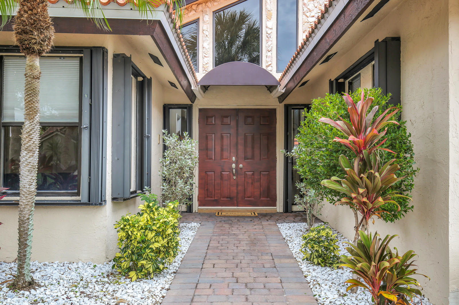 1385 Southwest 3rd Street Boca Raton, FL 33486 - Photo 3 of 28 03_Image_3_of_30_mls