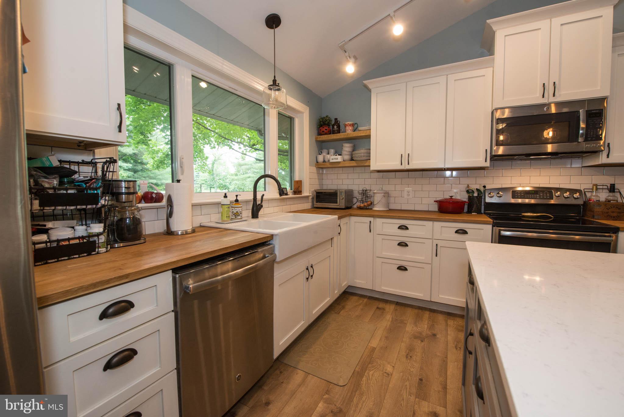 618 Callowhill Road Perkasie, PA 18944 - Photo 10 of 38