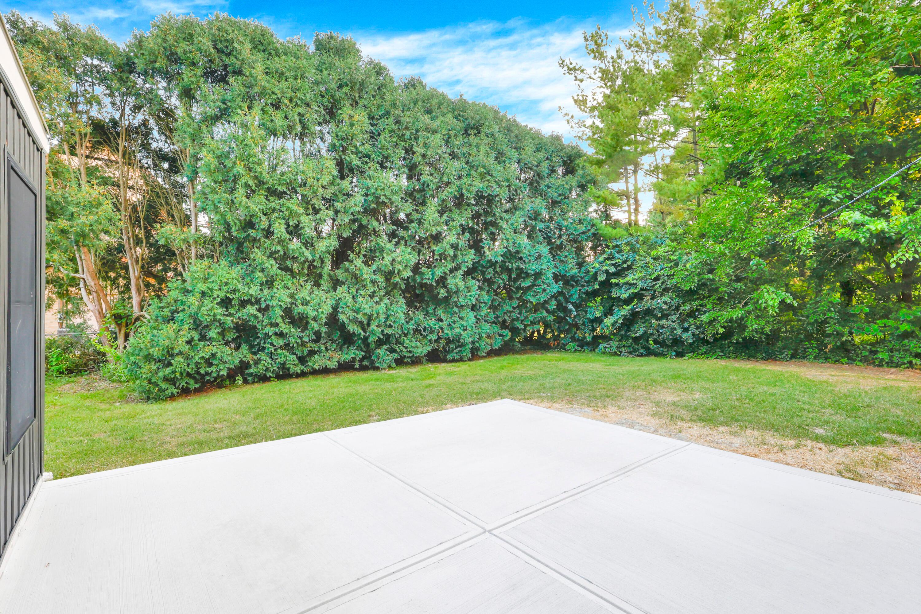 1285 Kingsgate Road Columbus, OH 43221 - Photo 54 of 56 62-print-_11A0862