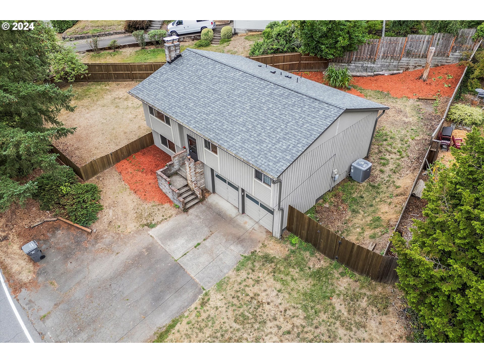 7233 Southwest Capitol Hill Road Portland, OR 97219 - Photo 29 of 34 Gallery Image 29