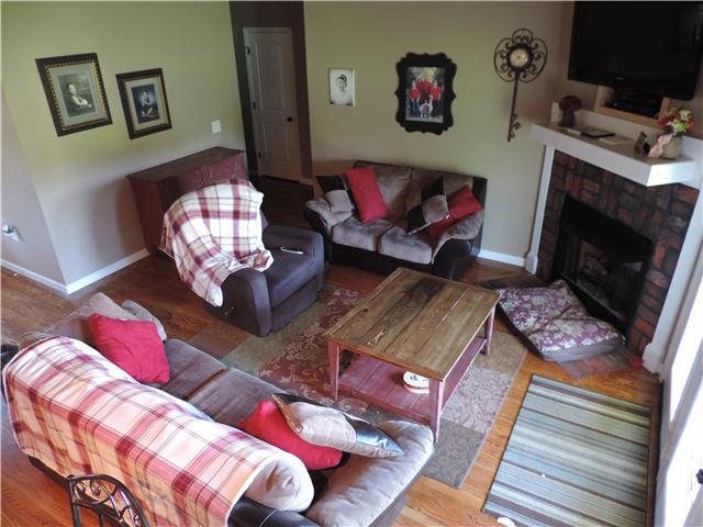 2432 Gene Fitzgerald Road Columbia, TN 38401 - Photo 3 of 20 Gallery Image 3
